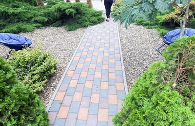 Аренда комфортной 2-комнатной квартиры с двориком, 41 м², Мамаия Норд, Констанца, Румыния